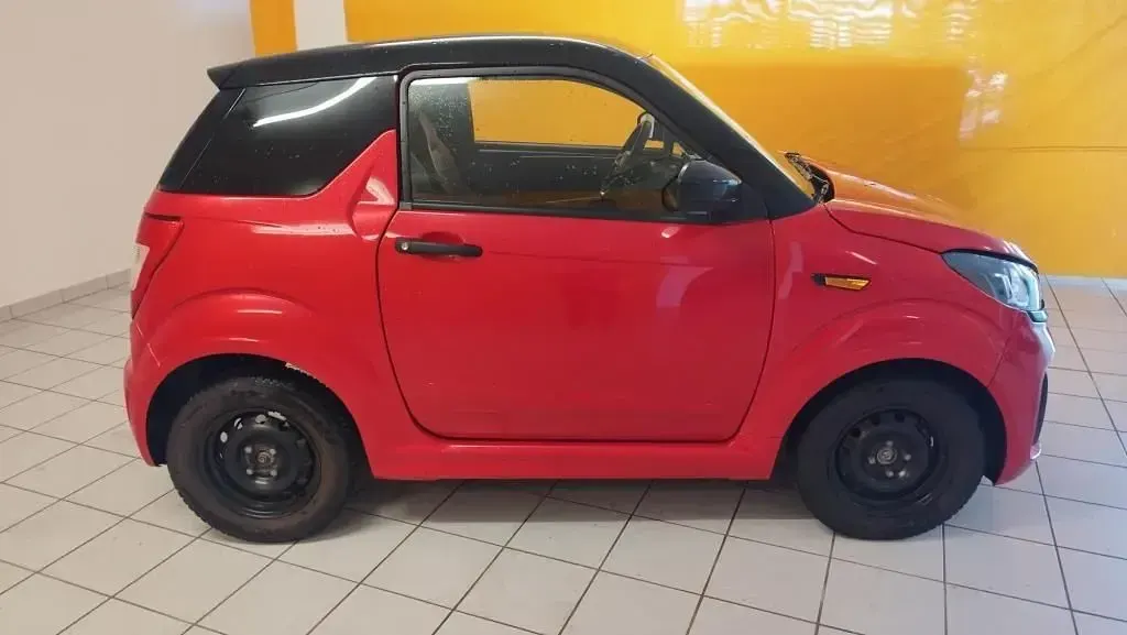 Gebraucht Ligier JS50 2024 Toledorot Kleinwagen