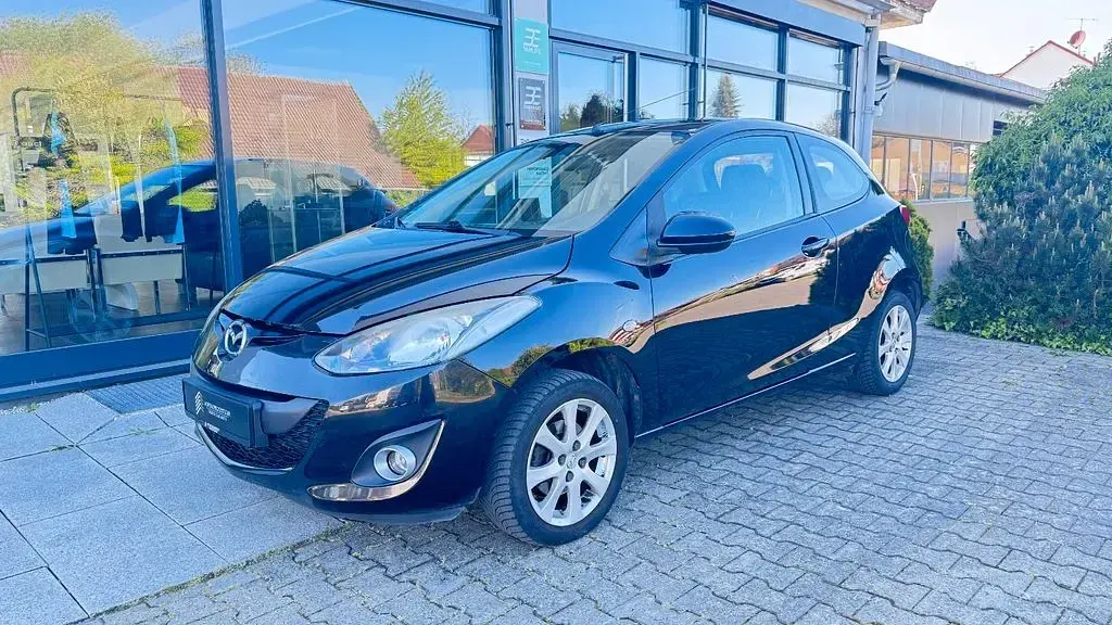 Usata Mazda 2 Active 75 CV (55 kW) 2010 Nero Utilitaria
