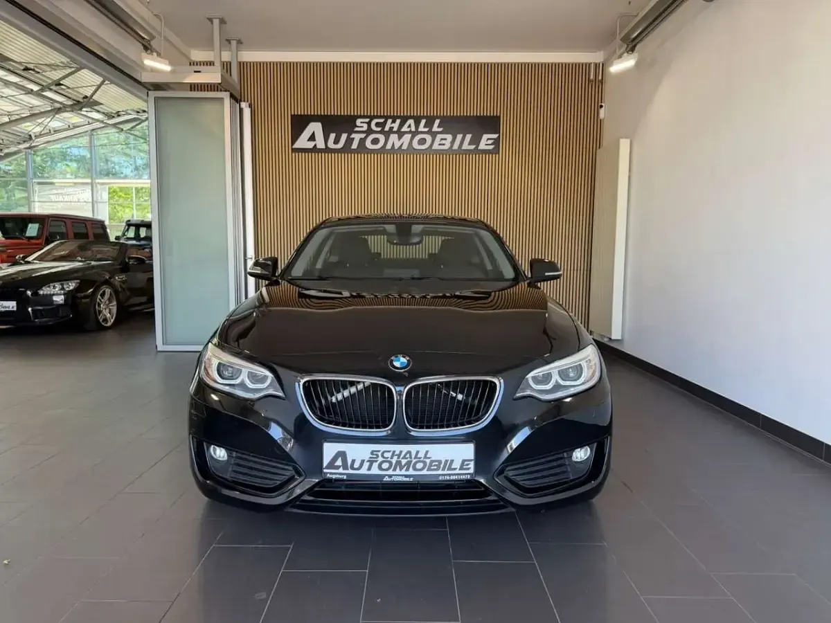 Gebraucht BMW 218 Sport Line 143 PS (105 kW) 2015 Black sapphire metallic Coupé