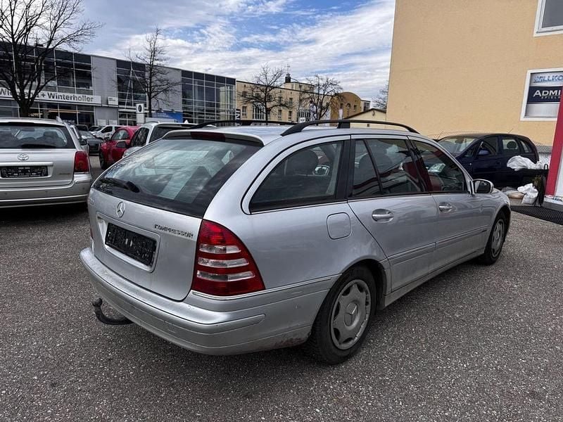 Gebraucht Mercedes C180 Elegance 143 PS (105 kW) 2005 Silber Limousine