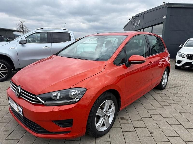 Gebraucht VW Golf VII Comfortline 150 PS (110 kW) 2015 Orange Limousine