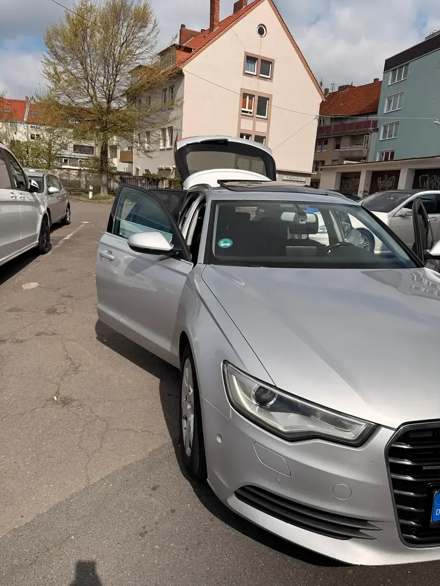 Gebraucht Audi A6 204 PS (150 kW) 2012 Silber Kombi