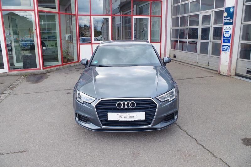 Gebraucht Audi A3 S-Line 150 PS (110 kW) 2019 Grau Limousine