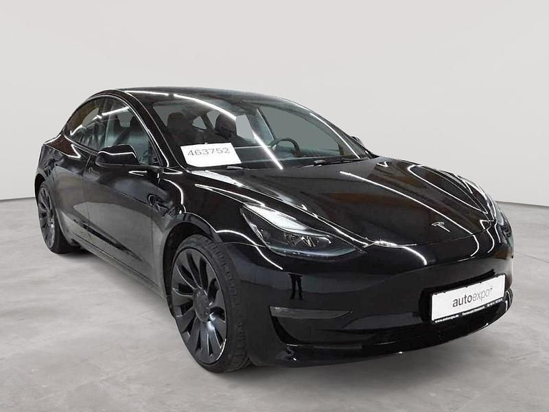 Solid black Gebraucht 2022 Tesla Model 3 Performance Limousine | 30.390 € (Guter Preis) - Bild 1/4