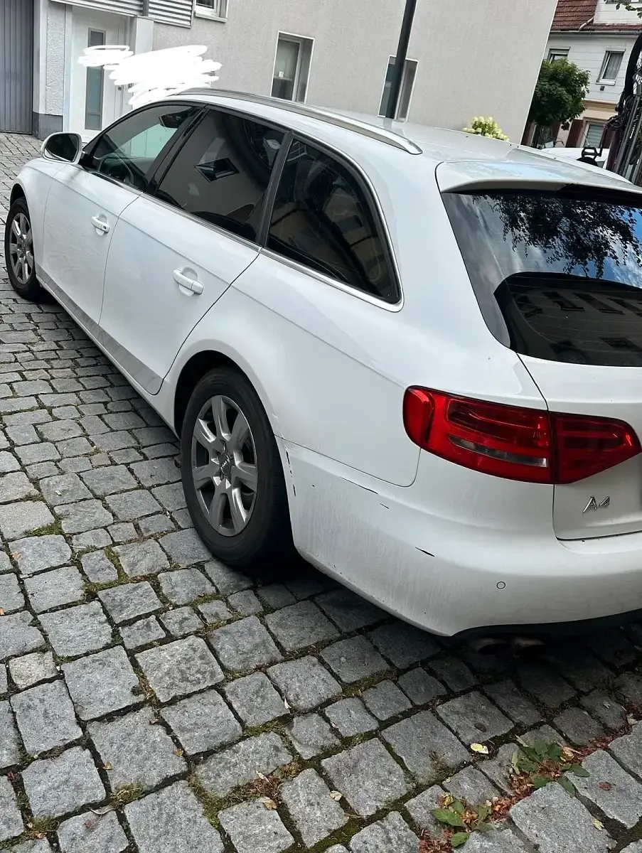 Gebraucht Audi A4 120 PS (88 kW) 2009 Weiß Kombi