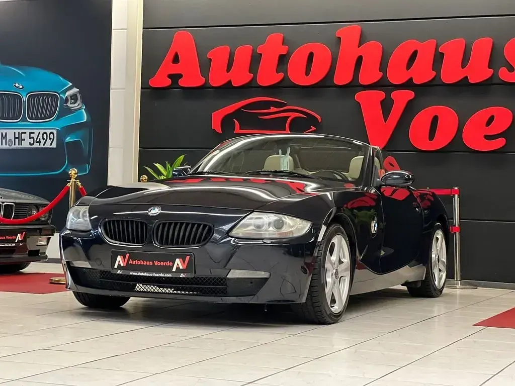 Gebraucht BMW Z4 Sport Line 265 PS (194 kW) 2006 Blau Cabrio