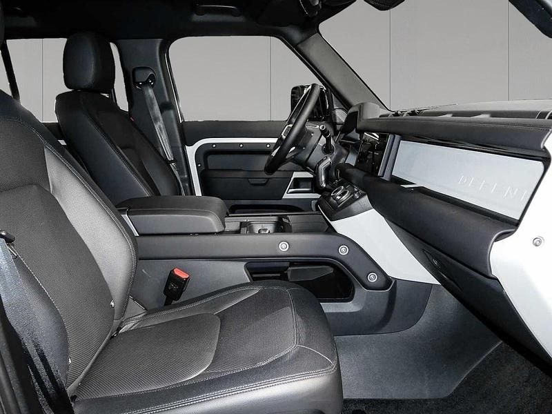 Gebraucht Land Rover Defender SE Dynamic 253 PS (186 kW) 2023 Fuji white SUV