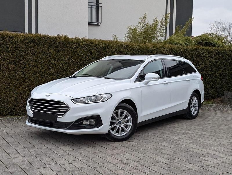 Weiß Gebraucht 2020 Ford Mondeo Business Edition Kombi | 13.700 € (Guter Preis) - Bild 1/4