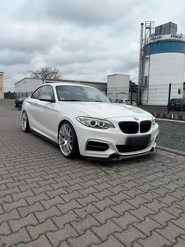 Gebraucht BMW M235 326 PS (239 kW) 2015 Weiß Coupé