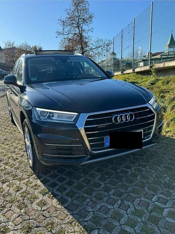 Gebraucht 2019 Audi Q5 Design SUV | 26.750 € (Superpreis) - Bild 1/4