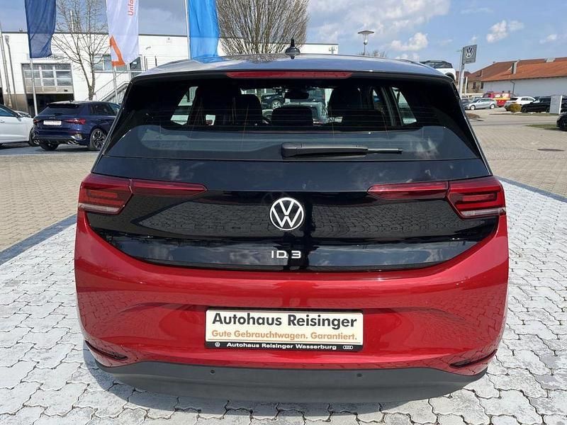 Gebraucht VW ID.3 Pro 150 kW (204 PS) 2023 Kings red (rot) Kleinwagen