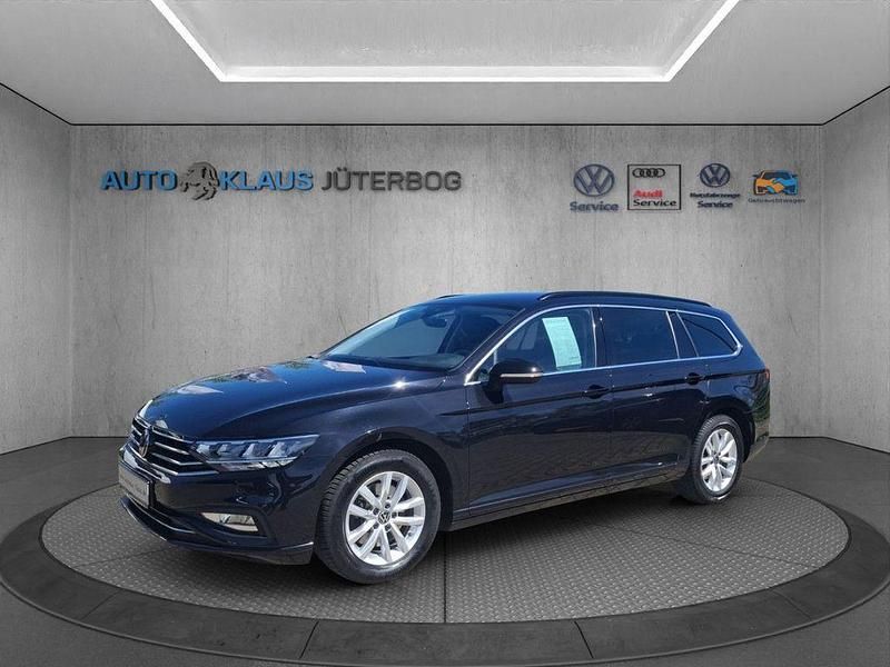 Gebraucht VW Passat Business 150 PS (110 kW) 2021 Schwarz Kombi