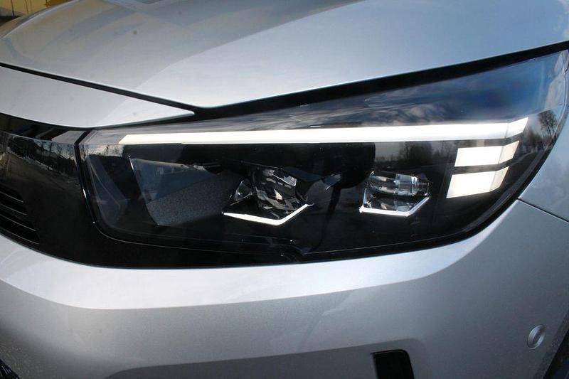 Gebraucht Opel Corsa 136 PS (100 kW) 2025 Silber Kleinwagen