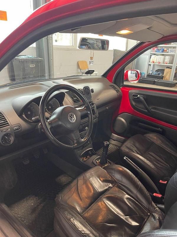 Gebraucht VW Lupo 75 PS (55 kW) 2002 Rot Kleinwagen