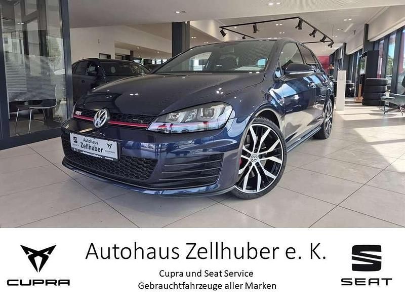 Blau Gebraucht 2014 VW Golf VII GTI Limousine | 19.970 € (Teuer) - Bild 1/4