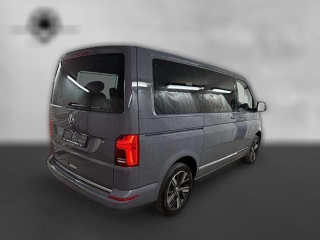 Second-hand VW Multivan Generation Six 204 CP (150 kW) 2021 Gri Monovolum