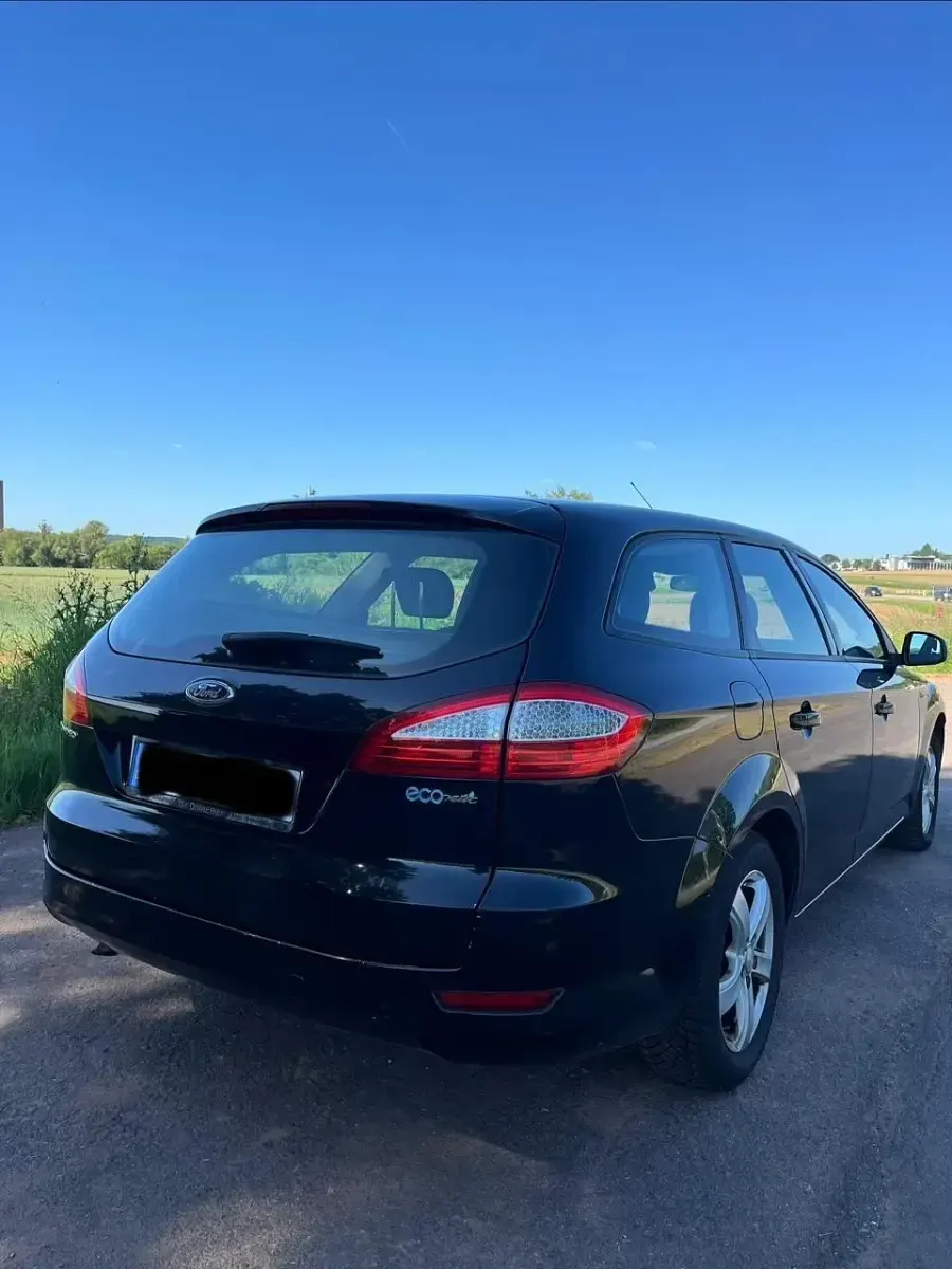 Gebraucht Ford Mondeo 116 PS (85 kW) 2010 Schwarz Kombi