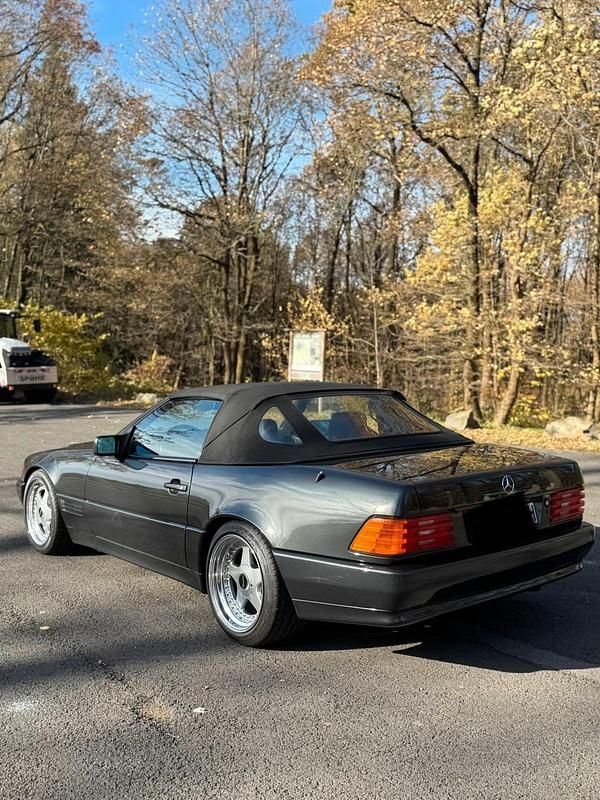 Gebraucht Mercedes SL300 231 PS (169 kW) 1992 Schwarz Cabrio