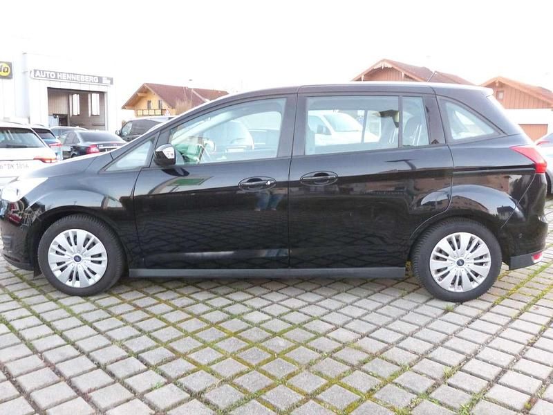 Gebraucht Ford Grand C-Max Trend 101 PS (74 kW) 2016 Iridiumschwarz metallic Van / Kleinbus