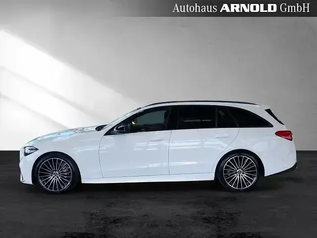 Gebraucht Mercedes C180 AMG 170 PS (125 kW) 2025 Weiß Kombi