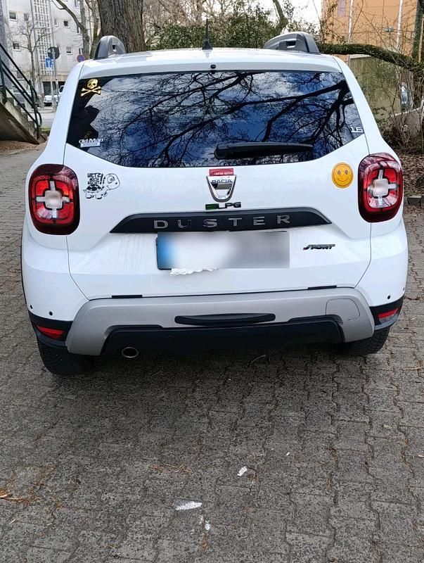 Gebraucht Dacia Duster Prestige 116 PS (85 kW) 2018 Weiß SUV