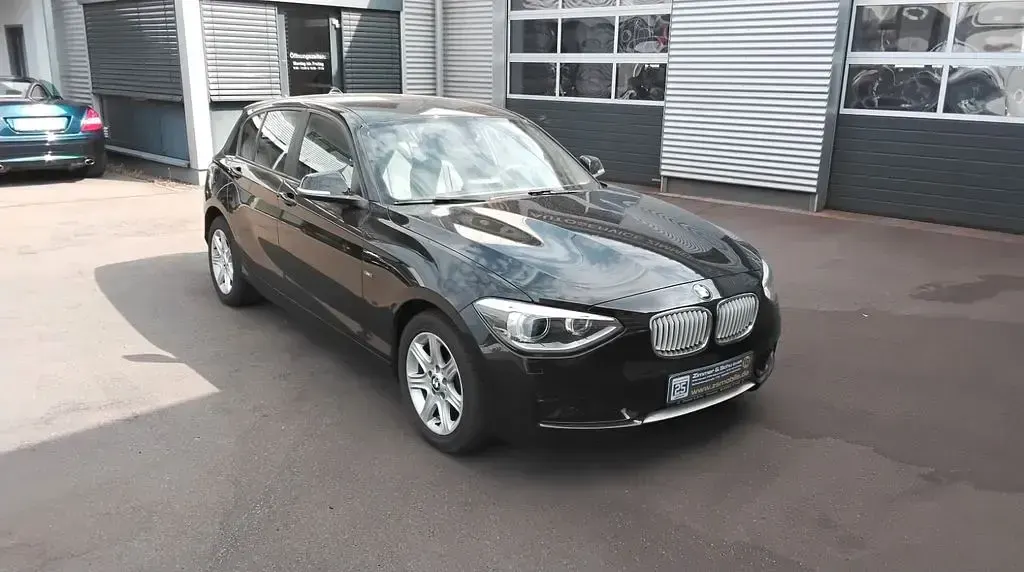 Gebraucht BMW 116 Comfort Edition 116 PS (85 kW) 2013 Schwarz Kleinwagen