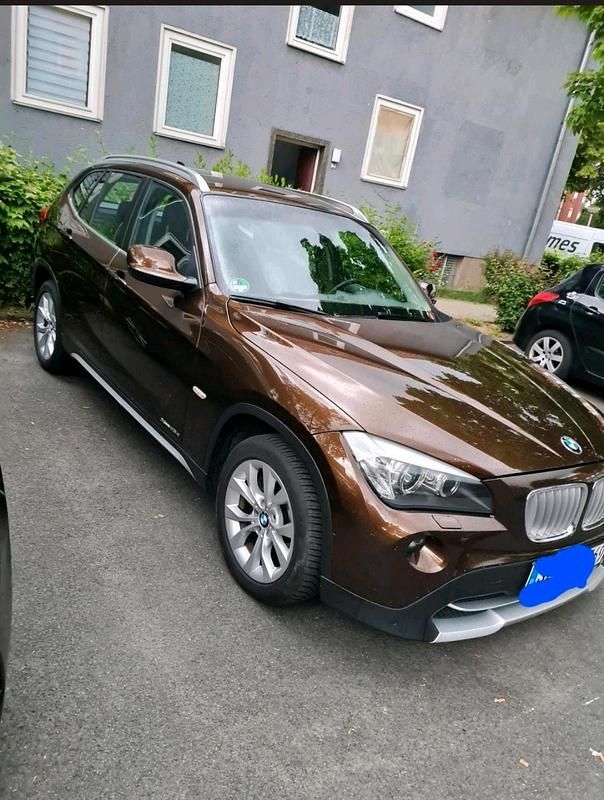 Gebraucht BMW X1 204 PS (150 kW) 2011 Braun SUV