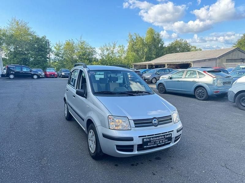 Silber Gebraucht 2007 Fiat Panda Dynamic Kleinwagen | 4.750 € (Teuer) - Bild 1/4