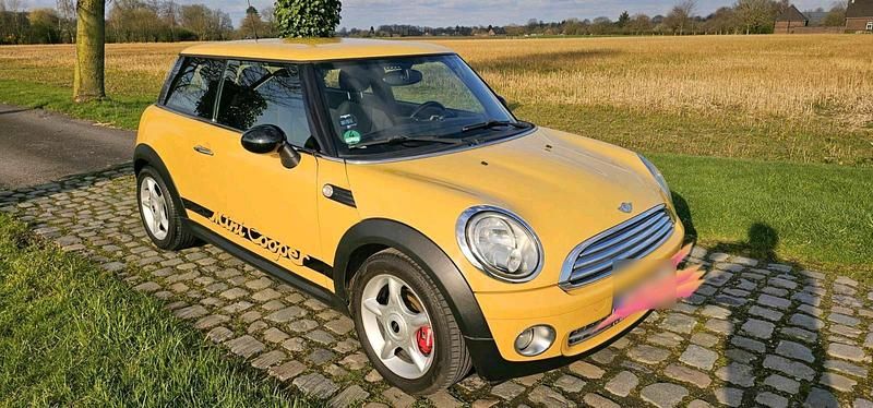 Usata Mini Cooper 95 CV (69 kW) 2008 Giallo Utilitaria