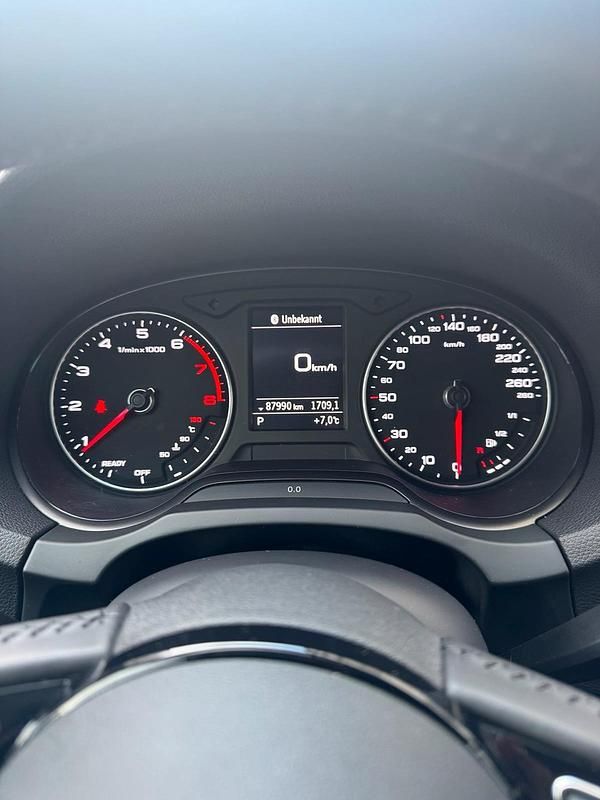 Gebraucht Audi A3 150 PS (110 kW) 2019 Schwarz Limousine