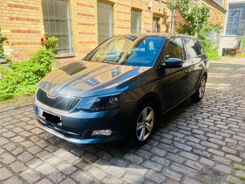Grau Gebraucht 2016 Skoda Fabia Joy Kombi | 6.800 € (Superpreis) - Bild 1/4
