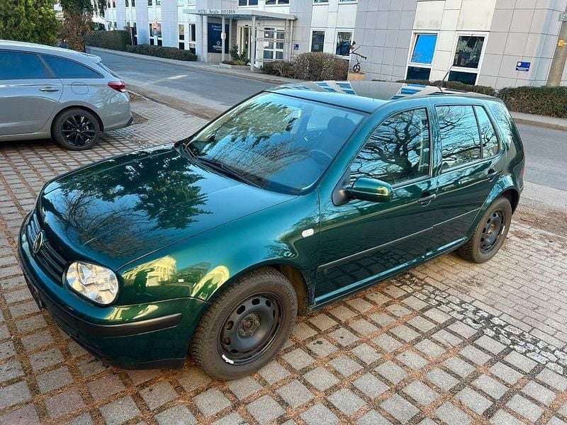 Gebraucht VW Golf IV Edition 75 PS (55 kW) 2000 Grün Limousine