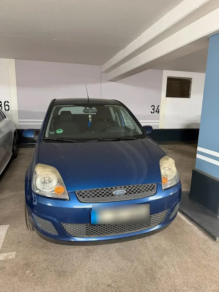 Gebraucht Ford Fiesta 69 PS (50 kW) 2007 Blau Kleinwagen