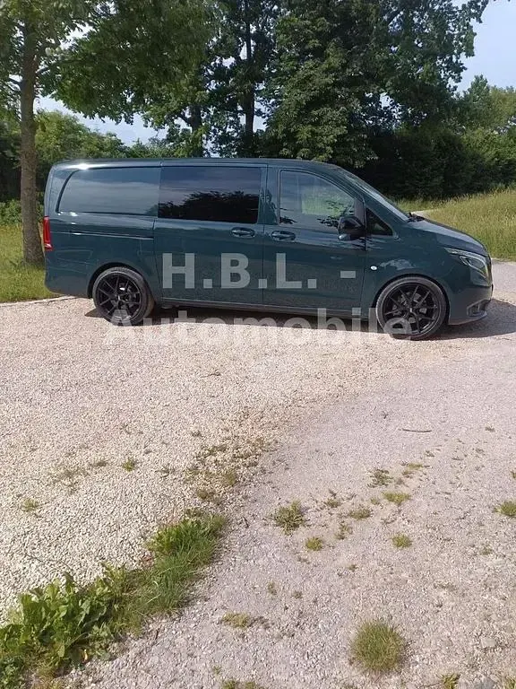 Gebraucht Mercedes Vito 190 PS (139 kW) 2020 Grün Van