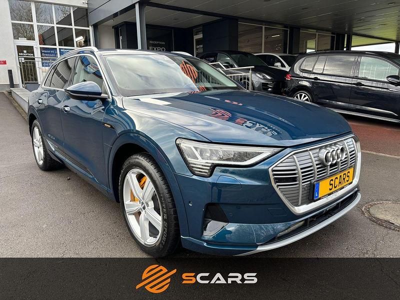 Gebraucht Audi e-tron Sport 300 kW (408 PS) 2019 Blau SUV