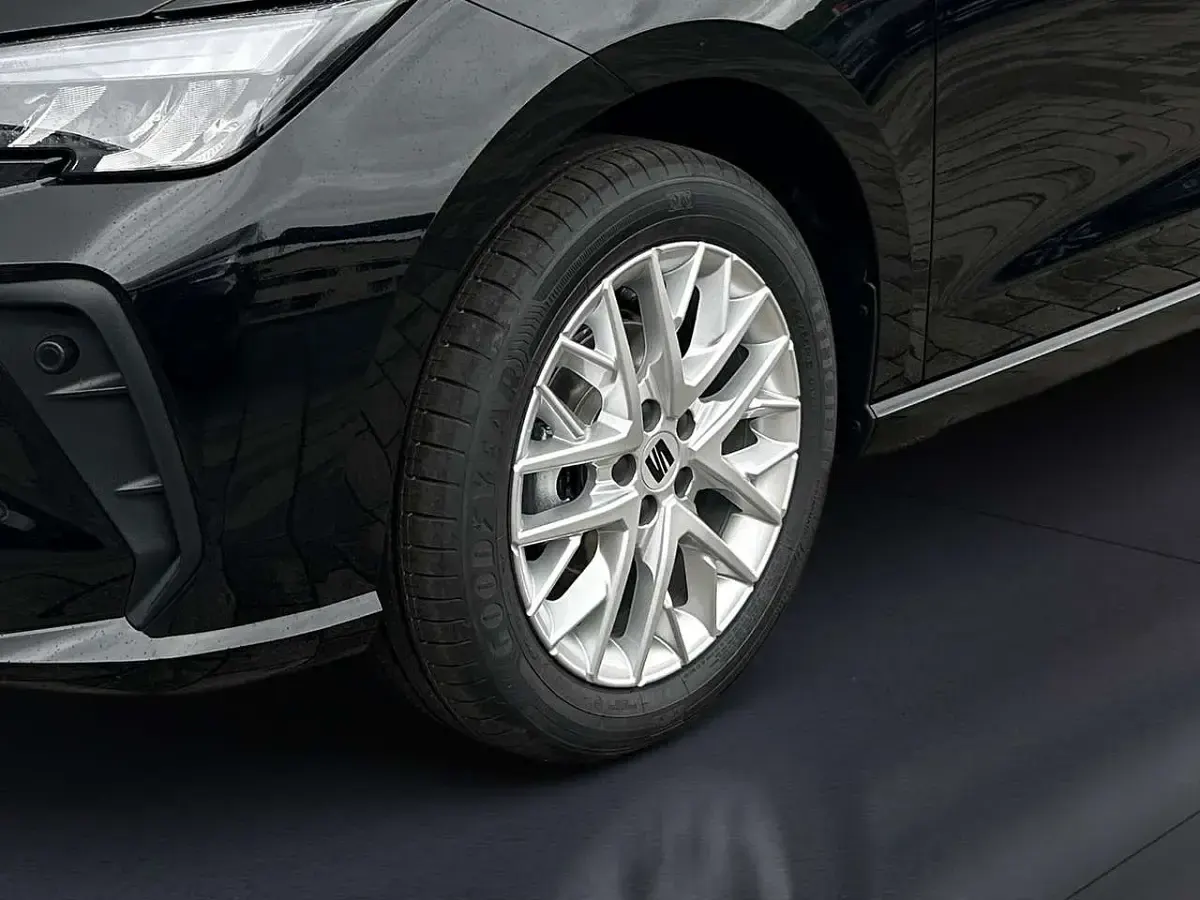 Neu Seat Ibiza Style 95 PS (69 kW) 2026 Schwarz Kleinwagen