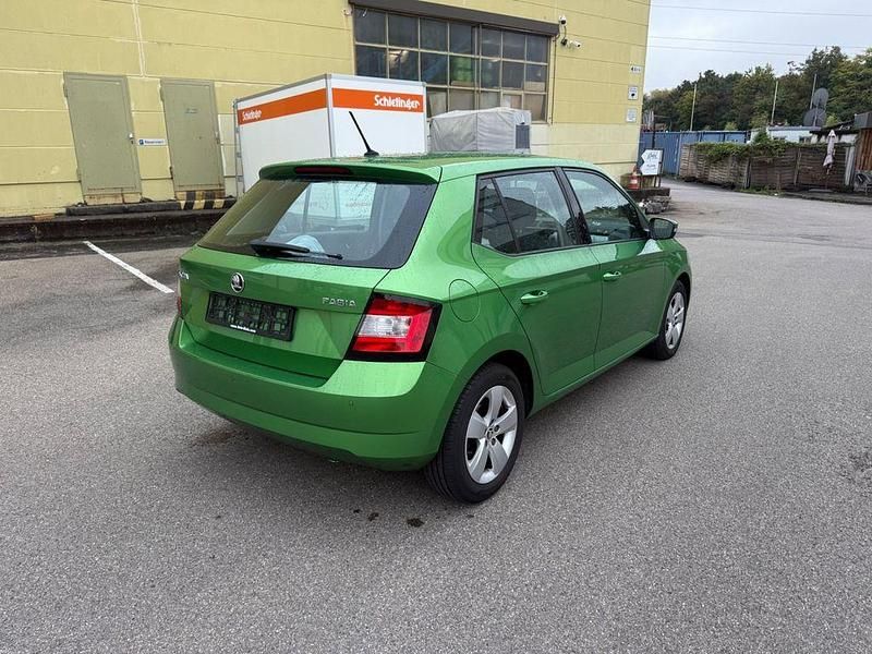 Gebraucht Skoda Fabia Ambition 110 PS (80 kW) 2018 Grün Kleinwagen
