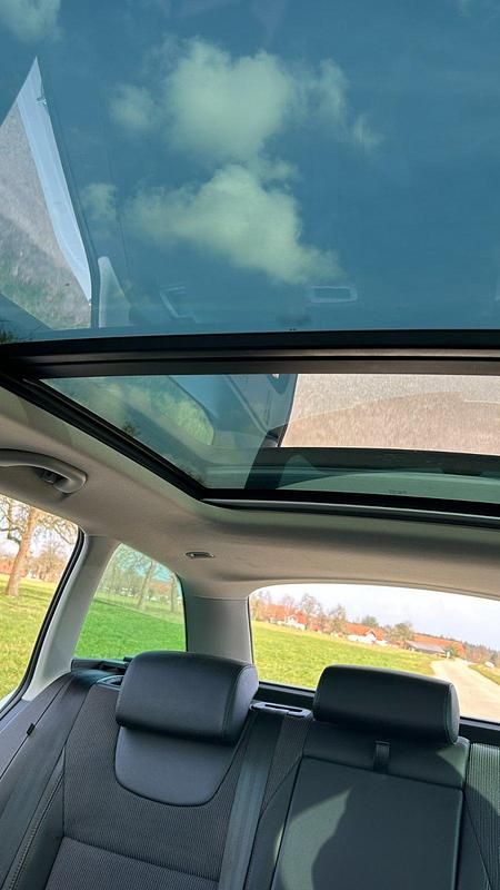 Second-hand Skoda Octavia Sport 150 CP (110 kW) 2018 Alb Break