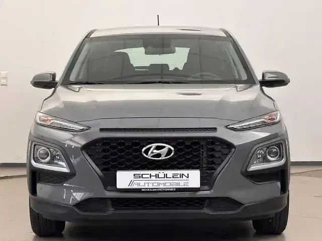 Gebraucht Hyundai Kona Pure 120 PS (88 kW) 2020 Grau SUV