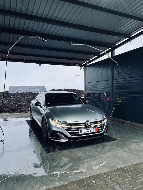 Andere farben Gebraucht 2023 VW Arteon R-line Limousine | 28.598 € (Superpreis) - Bild 1/4