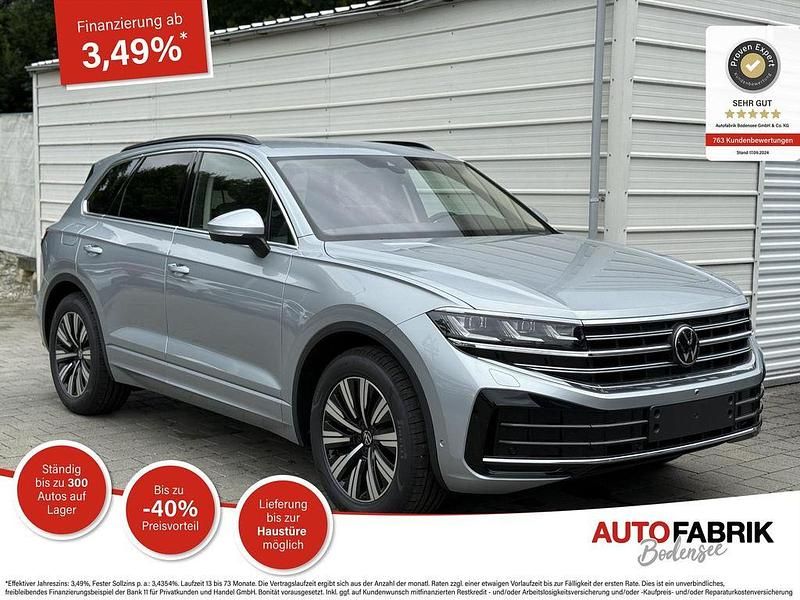 Dolomite silver metallic Neu 2026 VW Touareg Elegance SUV | 66.890 € - Bild 1/4