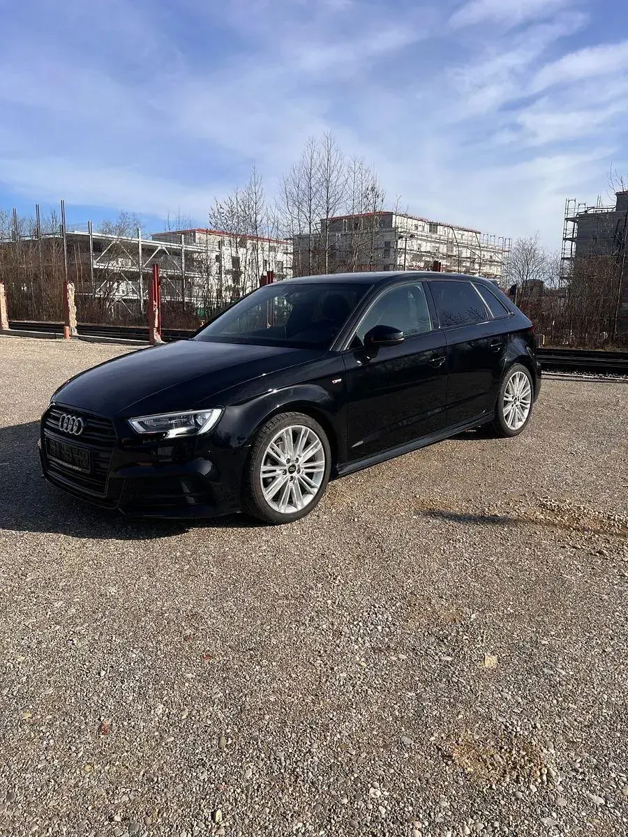 Gebraucht Audi A3 Black Edition 116 PS (85 kW) 2017 Schwarz Limousine