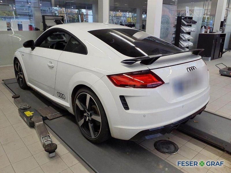 Gebraucht Audi TT Competition 197 PS (144 kW) 2021 Gletscherweiß Coupé