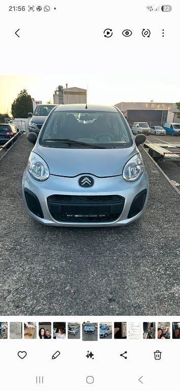 Gebraucht Citroën C1 Attraction 68 PS (50 kW) 2012 Silber Kleinwagen