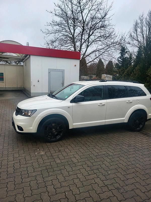 Gebraucht Fiat Freemont 183 PS (134 kW) 2015 Weiß SUV