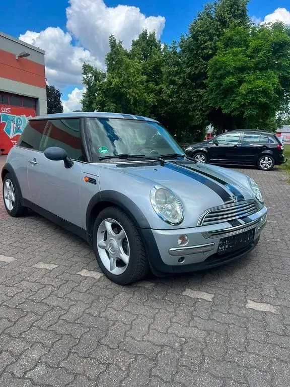 Gebraucht Mini ONE 90 PS (66 kW) 2004 Silber Kleinwagen
