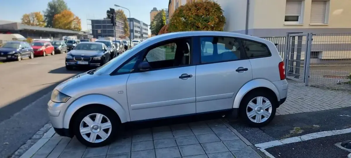 Gebraucht Audi A2 75 PS (55 kW) 2002 Silber Kleinwagen