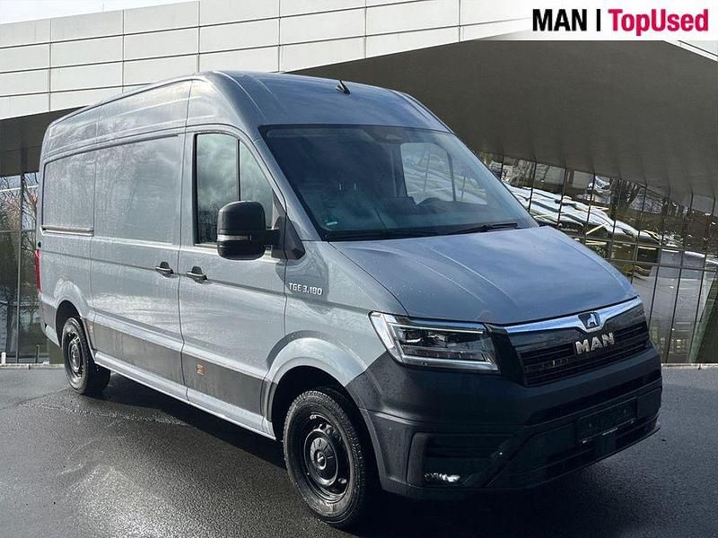 Gebraucht MAN TGE 177 PS (130 kW) 2024 Grau Van