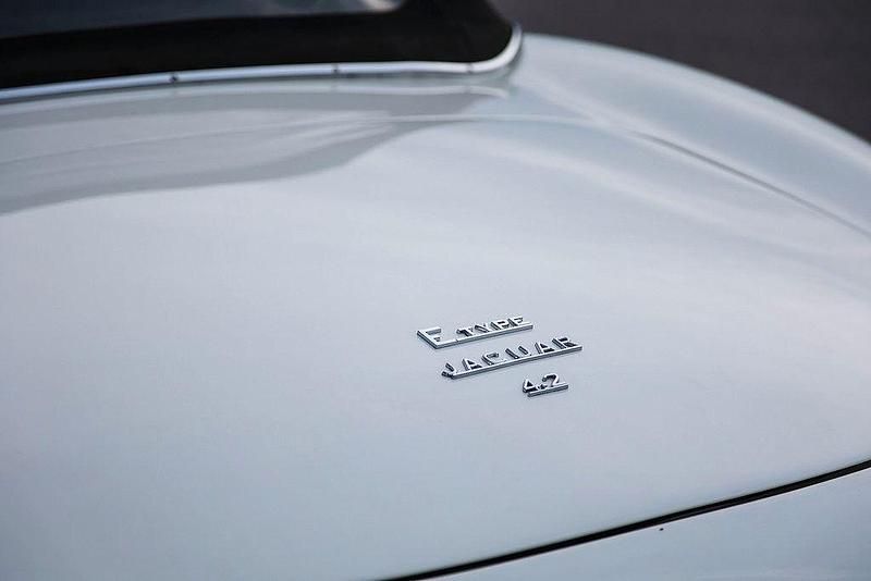 Gebraucht Jaguar E-Type 269 PS (197 kW) 1969 Weiß Cabrio