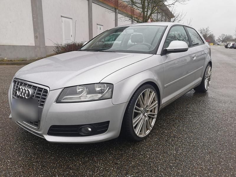 Gebraucht Audi A3 160 PS (117 kW) 2009 Silber Coupé